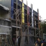 PEMBORONG DI JOGJA – MEMASANG KERAMIK LANTAI