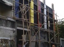 PEMBORONG DI JOGJA – MEMASANG KERAMIK LANTAI