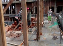 ARSITEK DI JOGJA – pemilihan lantai kayu yang bagus