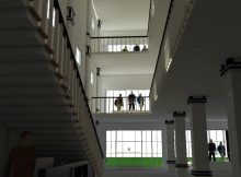 BANGUN RUKO JOGJA- manfaatkan element tangga