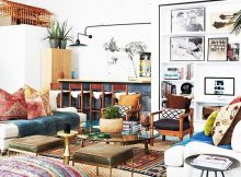 INTERIOR RUMAH  YANG MERIAH