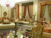 BANGUN JOGJA – unsur penambah ruang tamu agar terlihat mewah