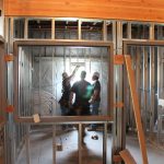 JASA BANGUN DI JOGJA-penggunaan barang lama untuk hiasan